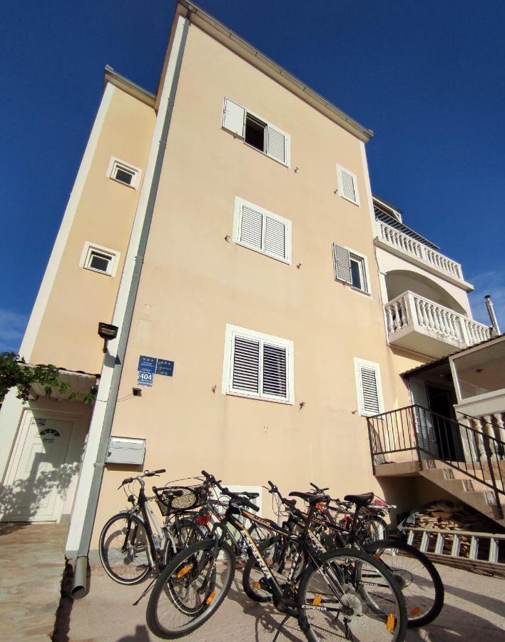 Apartments Barisic Hrvatskih Zrtava 404 Seget Vranjica Trogir Exterior foto