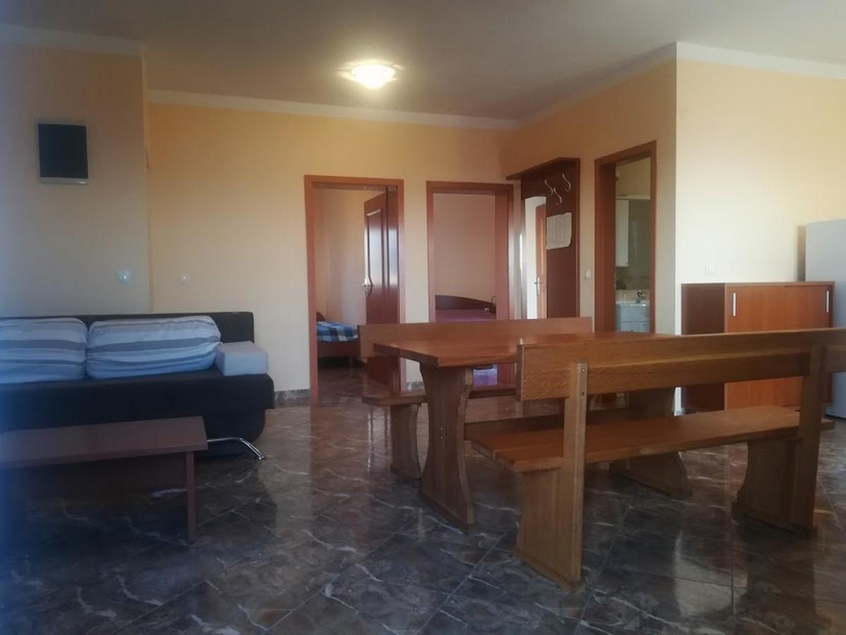 Apartments Barisic Hrvatskih Zrtava 404 Seget Vranjica Trogir Exterior foto