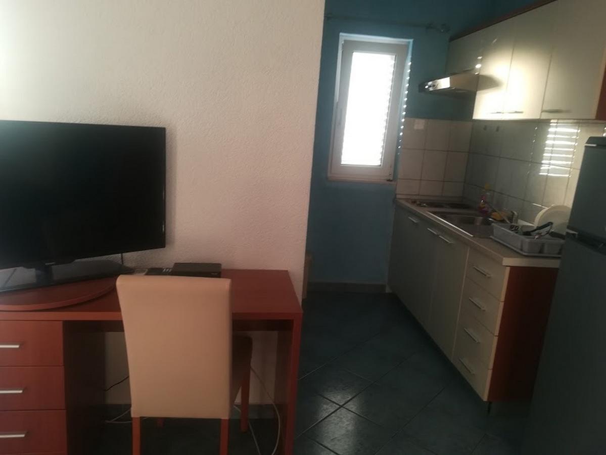 Apartments Barisic Hrvatskih Zrtava 404 Seget Vranjica Trogir Exterior foto