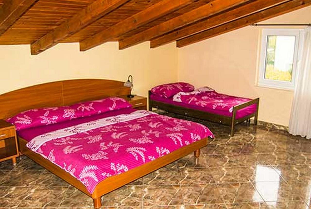 Apartments Barisic Hrvatskih Zrtava 404 Seget Vranjica Trogir Exterior foto