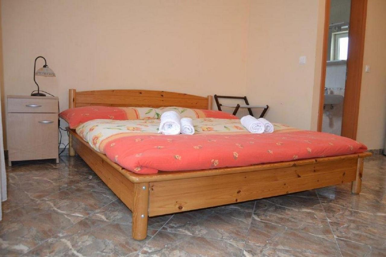 Apartments Barisic Hrvatskih Zrtava 404 Seget Vranjica Trogir Exterior foto